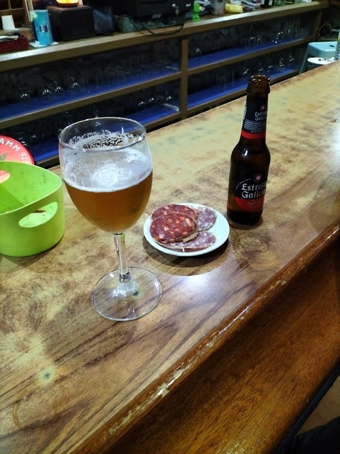 Bar plaza