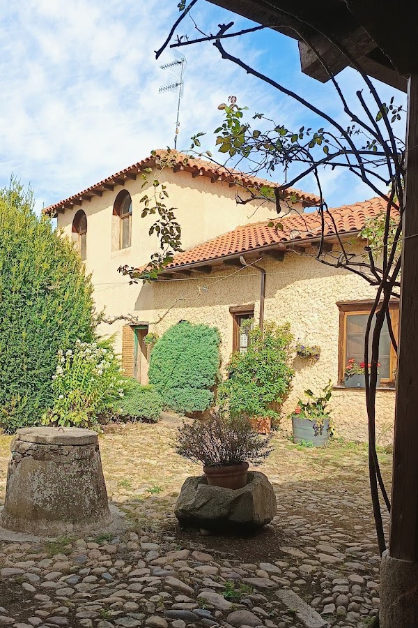 Casa Rural Camino de Santiago: Casa Rural El Rincón del Órbigo