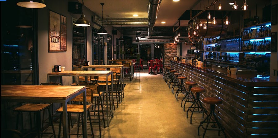 Charlie Comedy Burger Factory