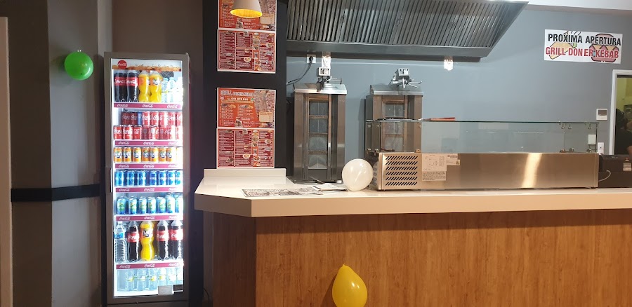 Grill, Döner kebab, pizzería