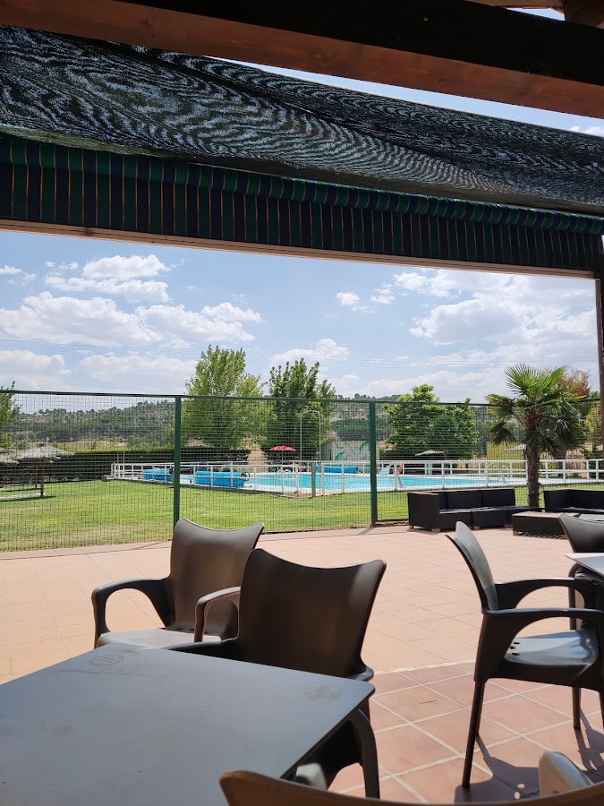 Bar de las Piscinas de Fombellida
