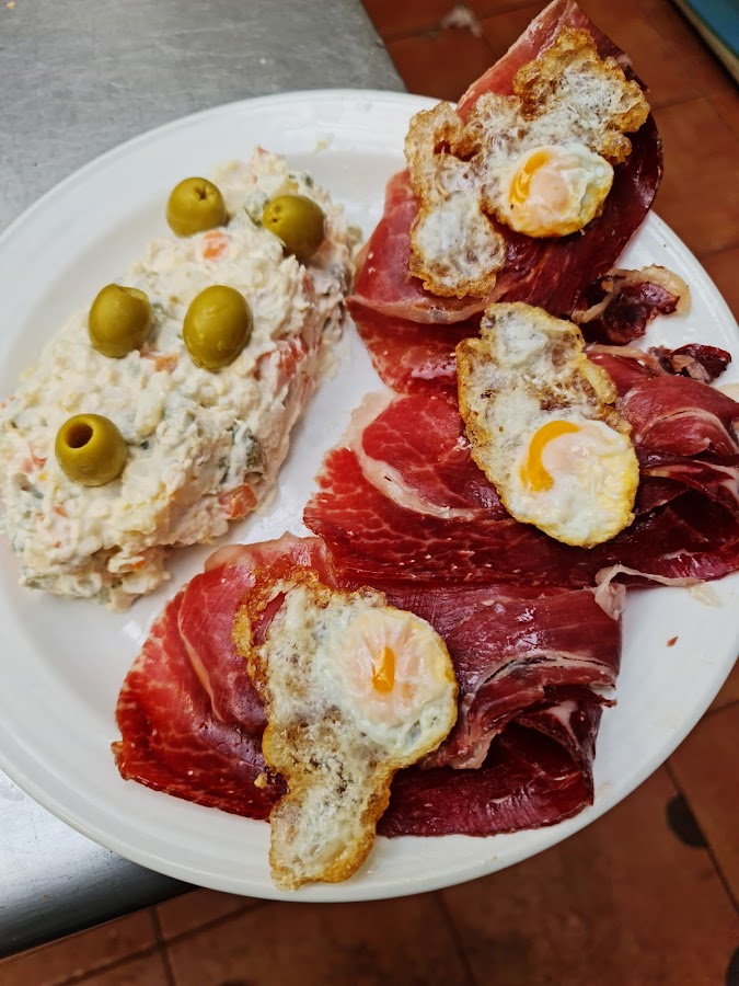 Bar restaurante asador El Bailarín