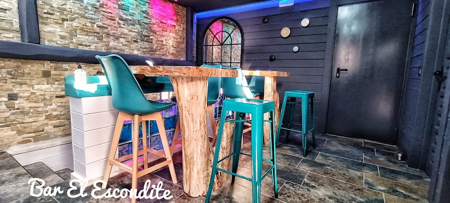 Bar-Taberna El Escondite