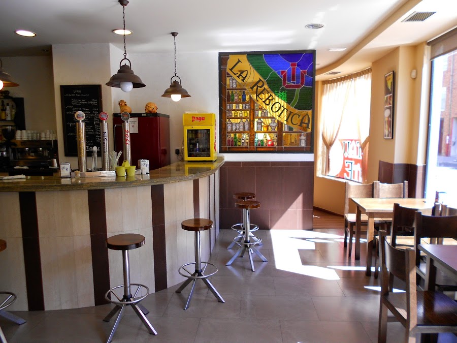 Cervecería Restaurante La Rebotica