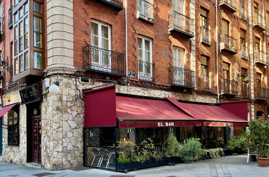 El Bar