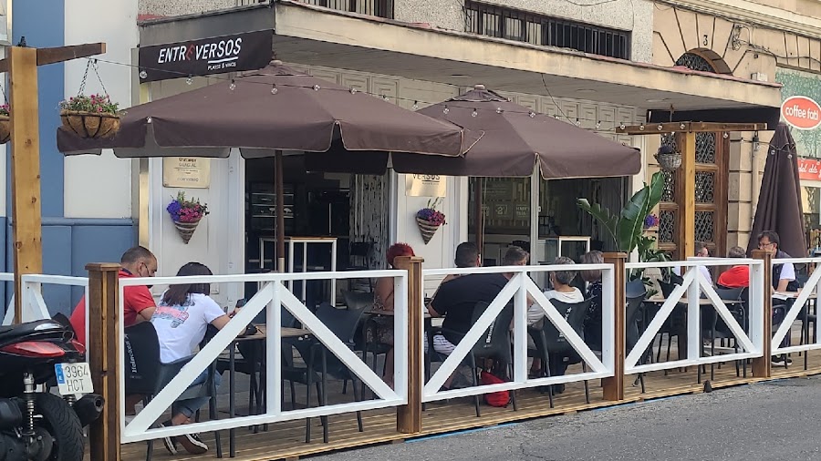 Entreversos Vinos & Tapas