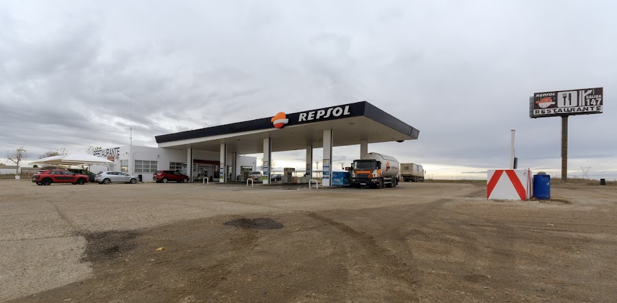 Estacion de servicio Restaurante San Vicente del Palacio