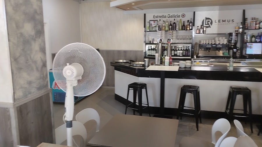 Hostal Restaurante Lemus