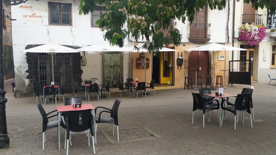 La Caverna de REM