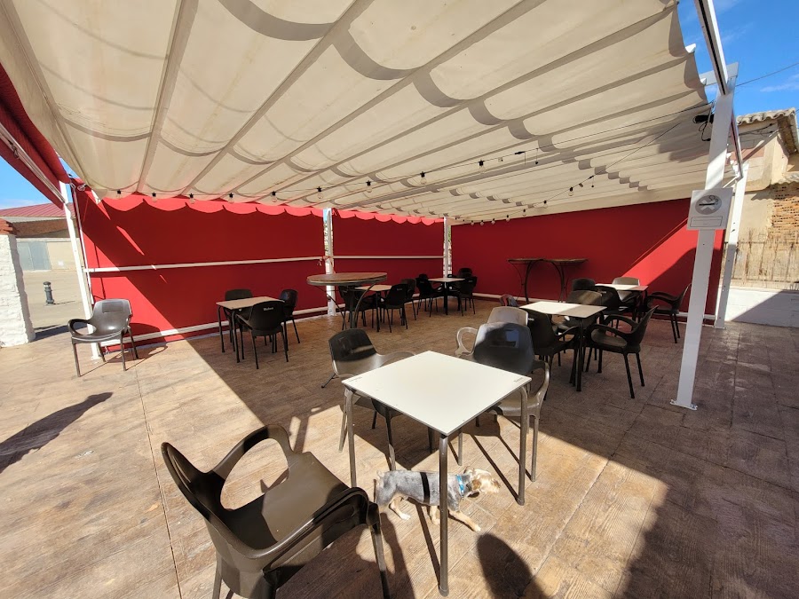 LEYVA BAR