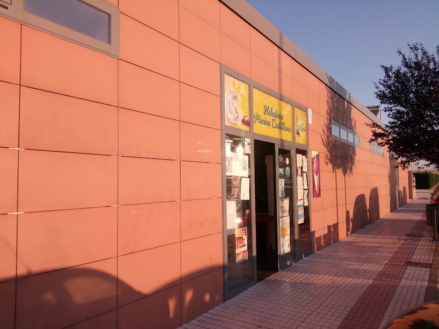 Piscinas Municipales de Castellanos de Moriscos