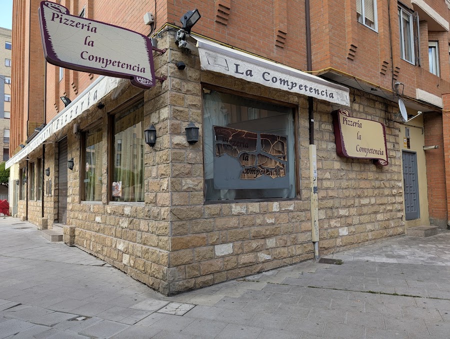 Pizzería La Competencia