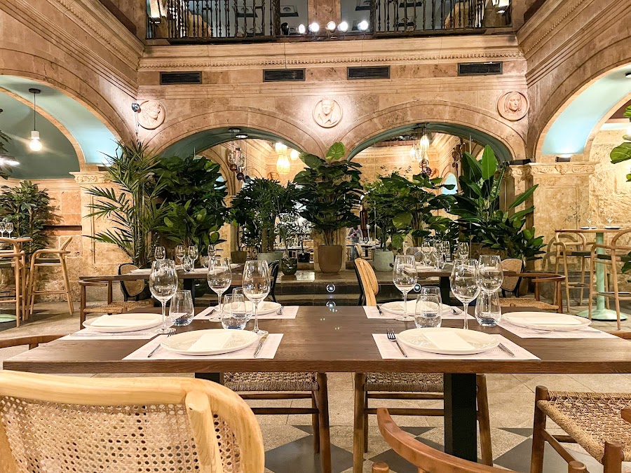 Restaurante Cum Laude Gourmet - Cvm Lavde