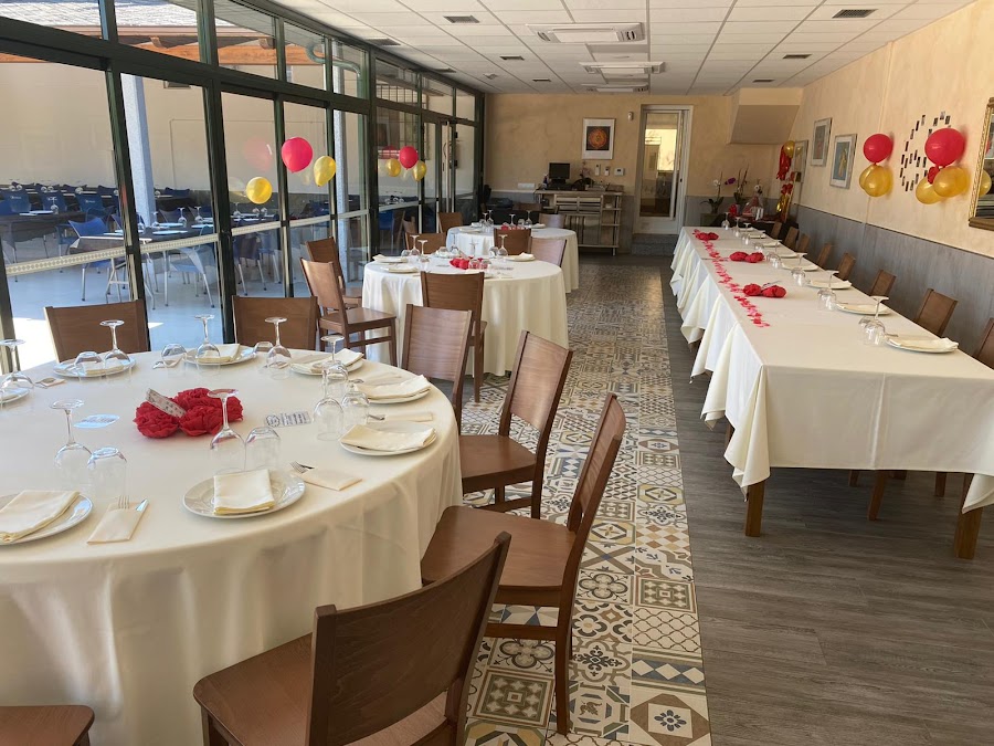 RESTAURANTE PARRILLADA ASADOR CAFETERÍA AIRA