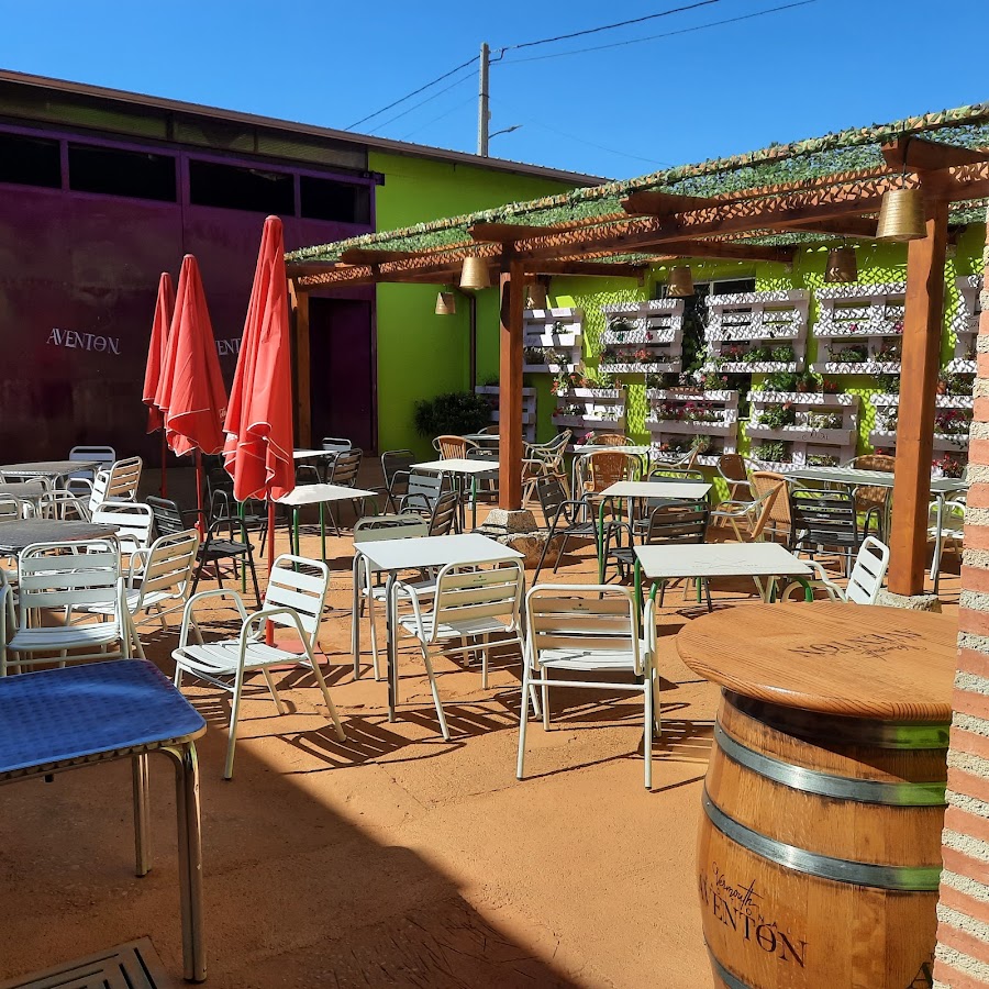 Vermutería Aventón